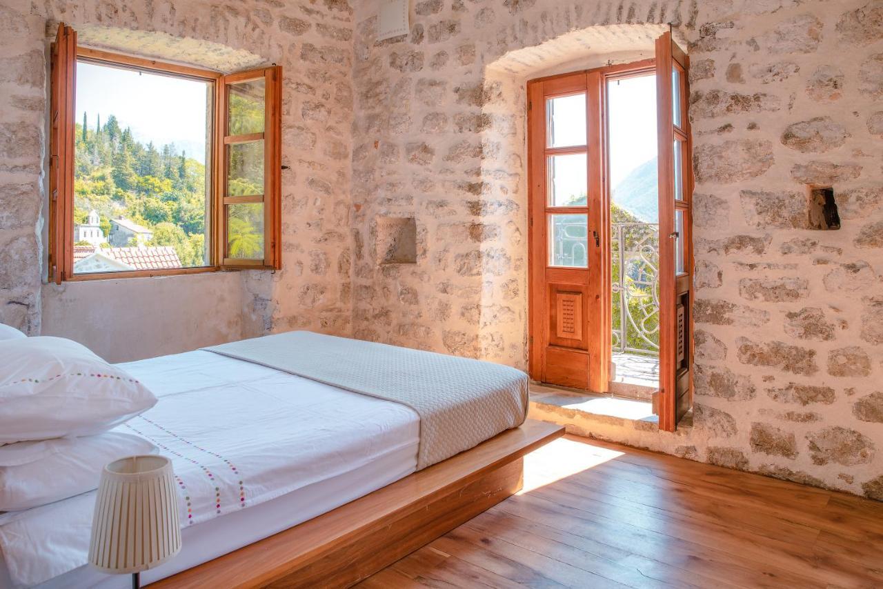 פראסט Guesthouse Mrshe Palace מראה חיצוני תמונה