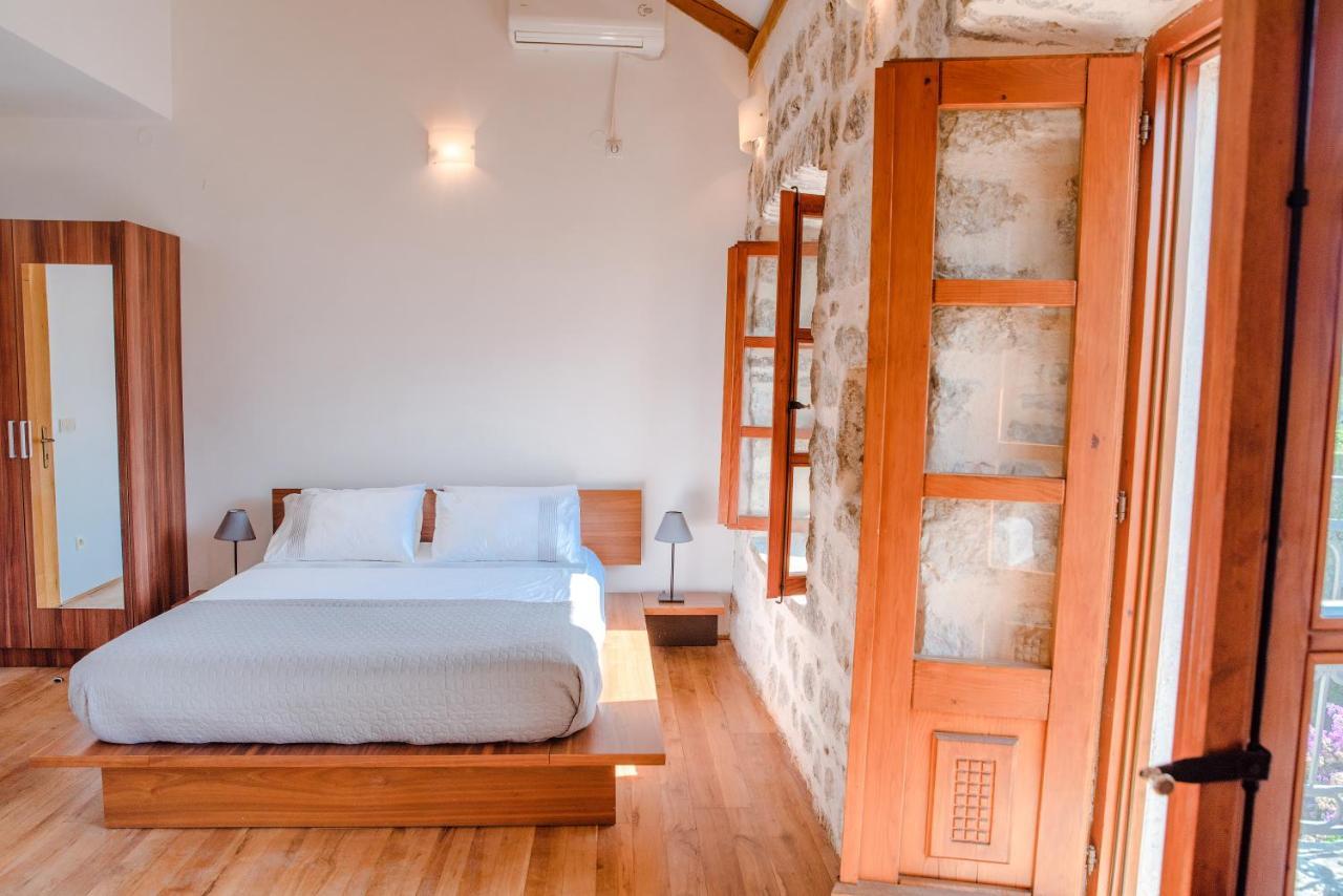 פראסט Guesthouse Mrshe Palace מראה חיצוני תמונה